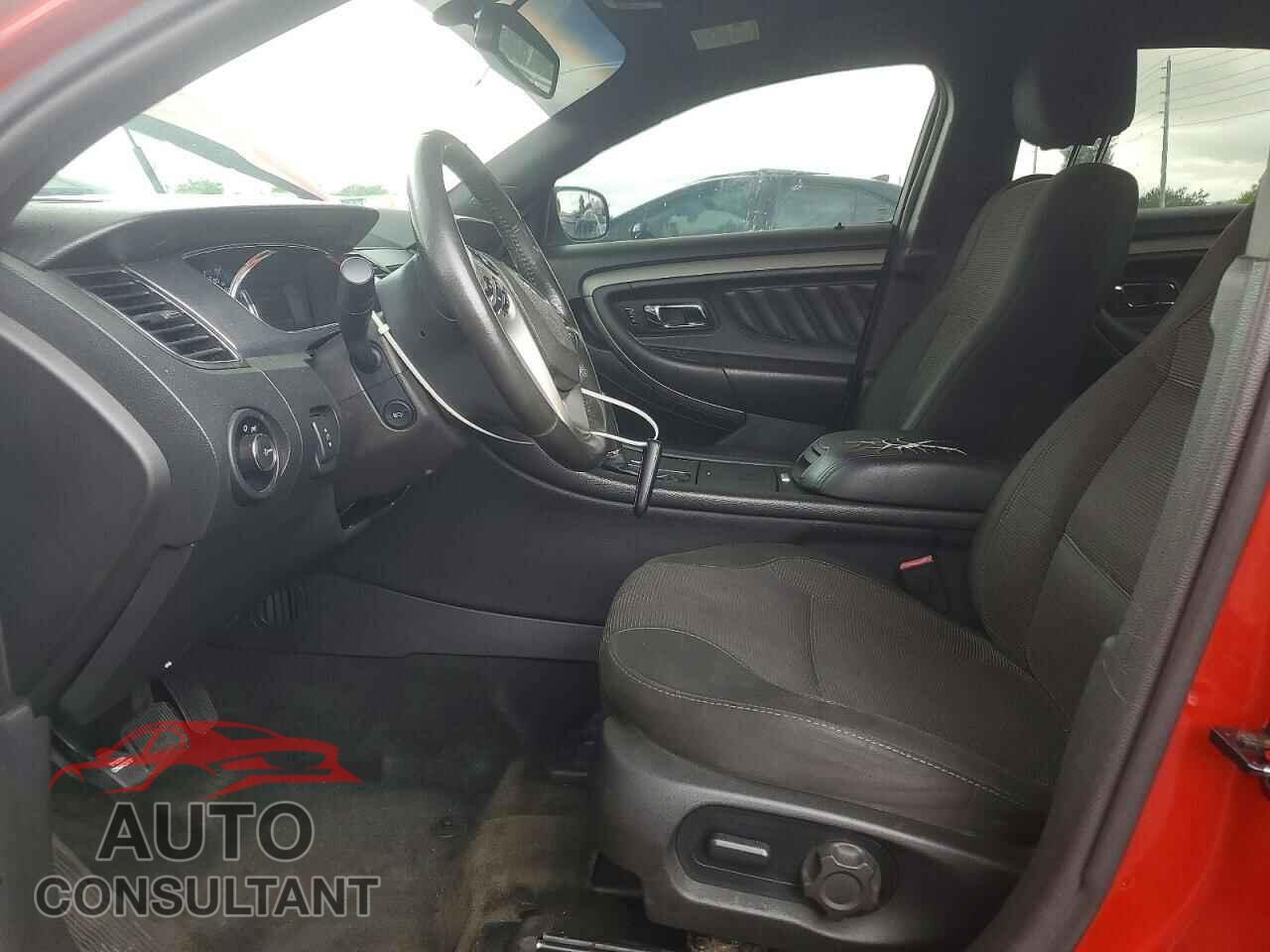 FORD TAURUS 2015 - 1FAHP2E82FG209190
