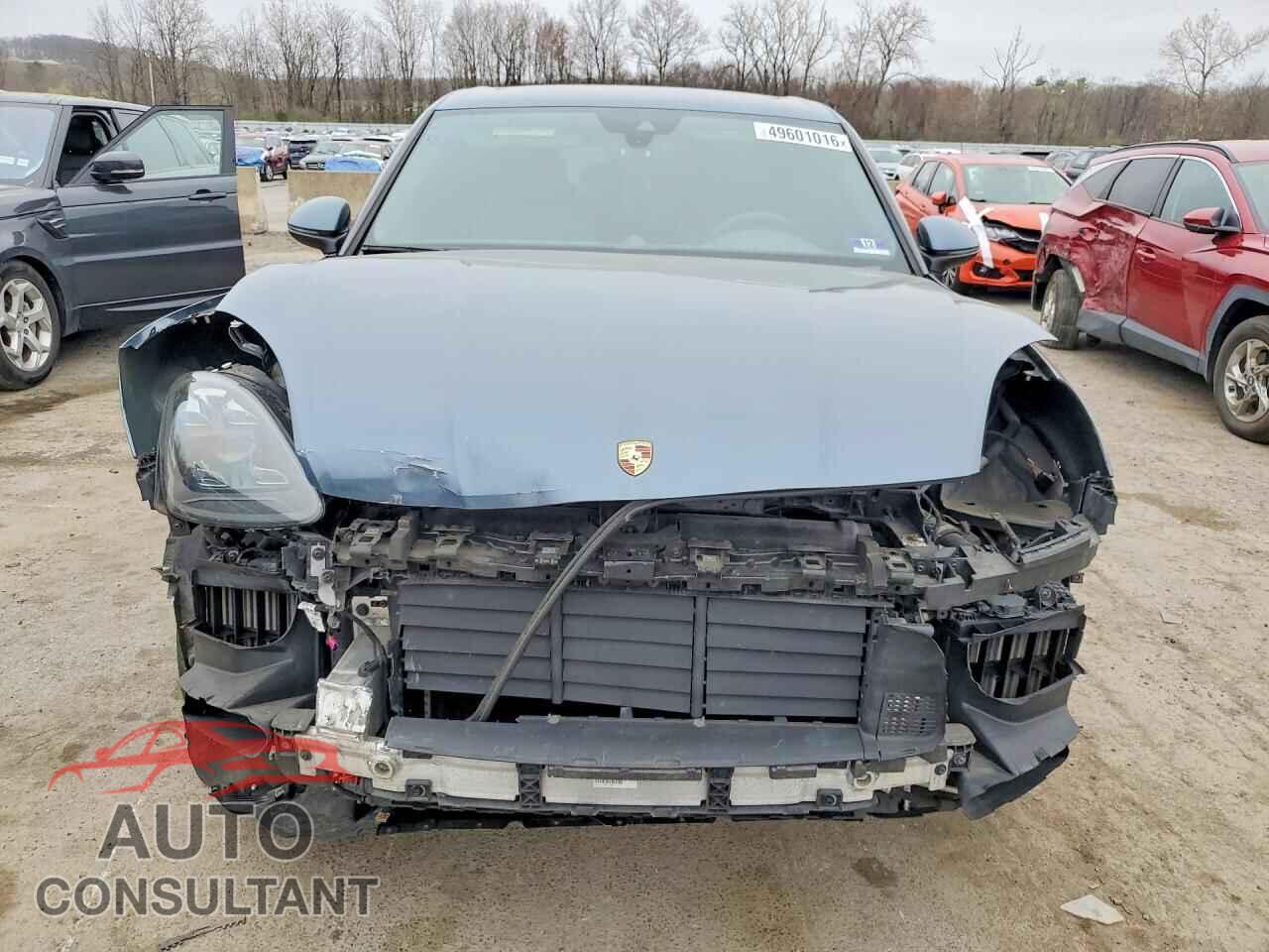 PORSCHE CAYENNE 2019 - WP1AA2AY3KDA05916
