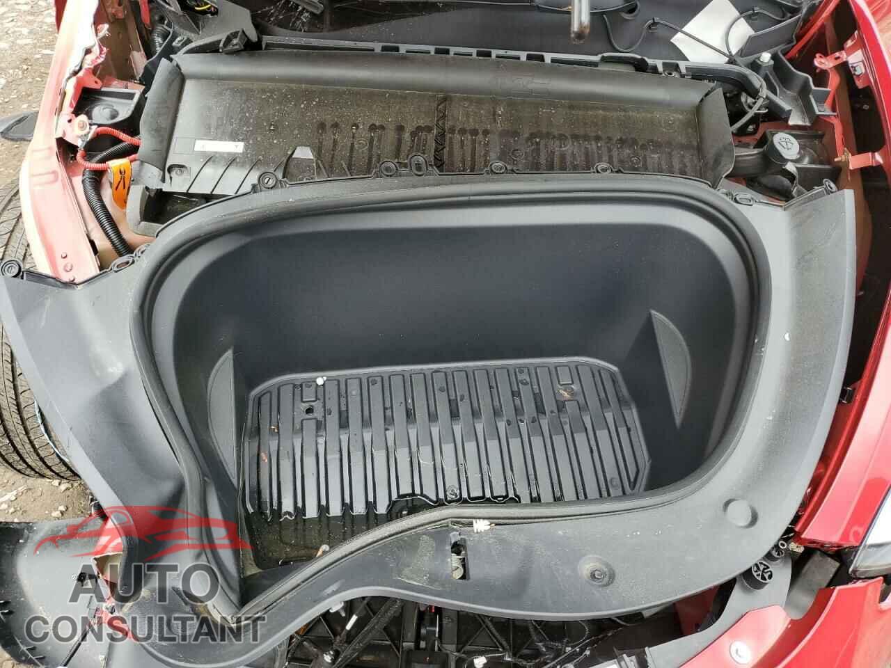 TESLA MODEL Y 2023 - 7SAYGDEE1PA158918