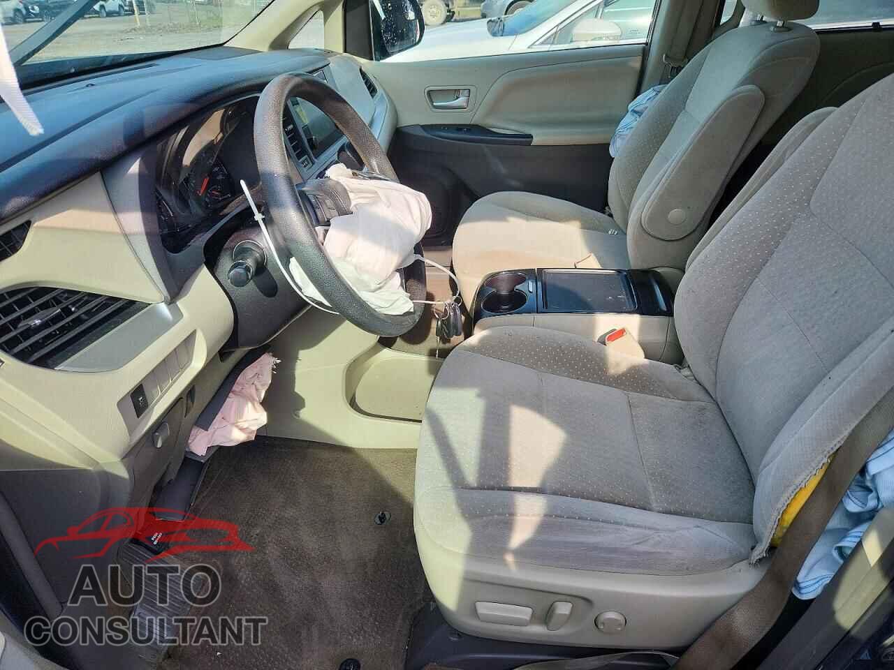 TOYOTA All Models 2017 - 5TDKZ3DC7HS797943