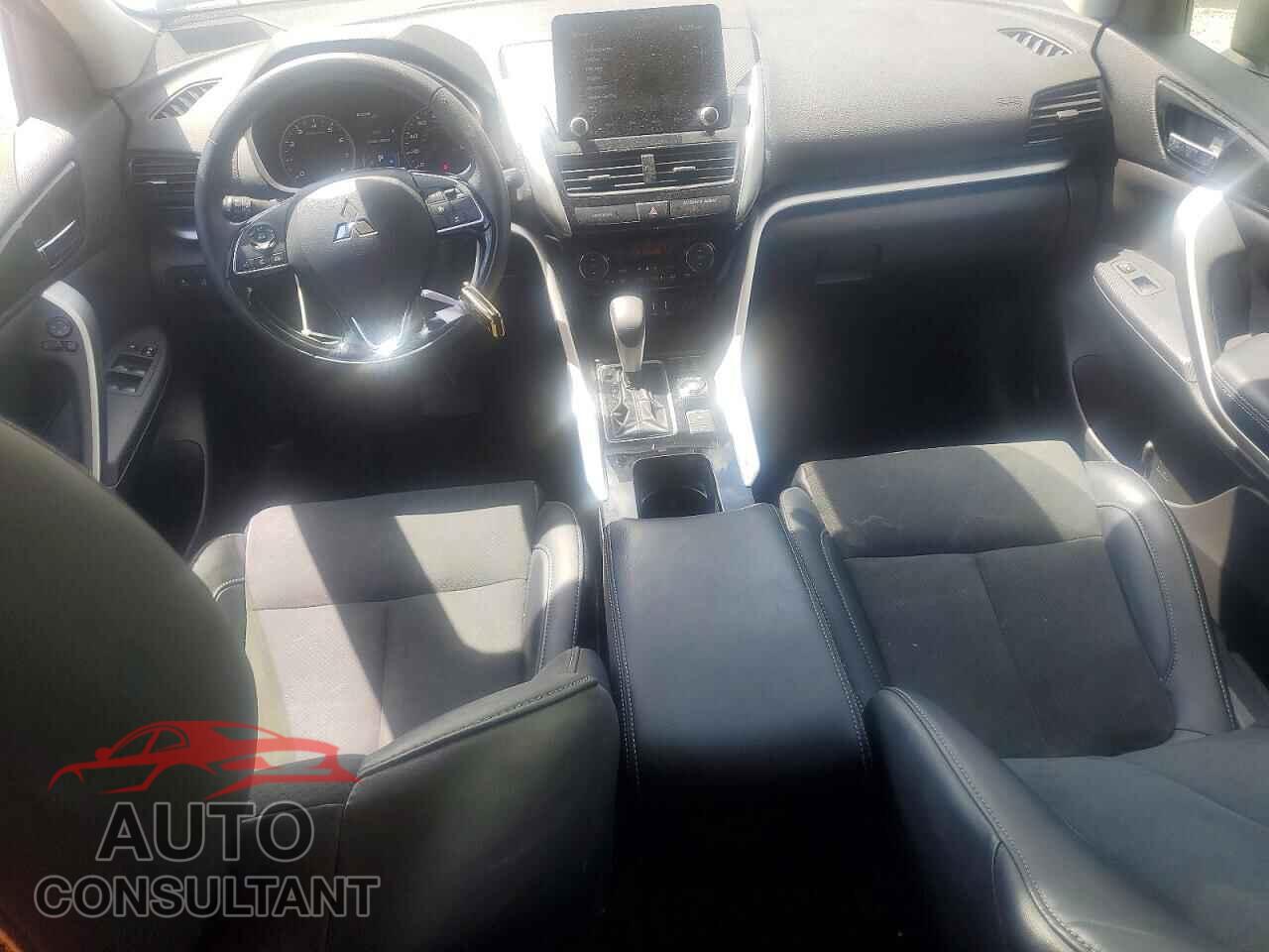 MITSUBISHI ECLIPSE 2024 - JA4ATWAA0RZ001688