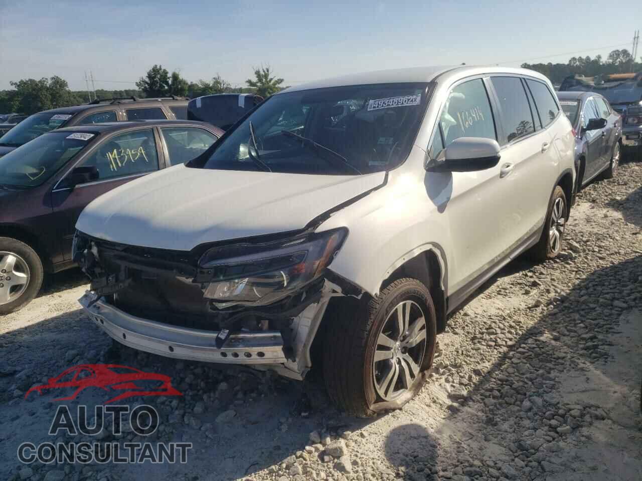 HONDA PILOT 2017 - 5FNYF5H36HB038553