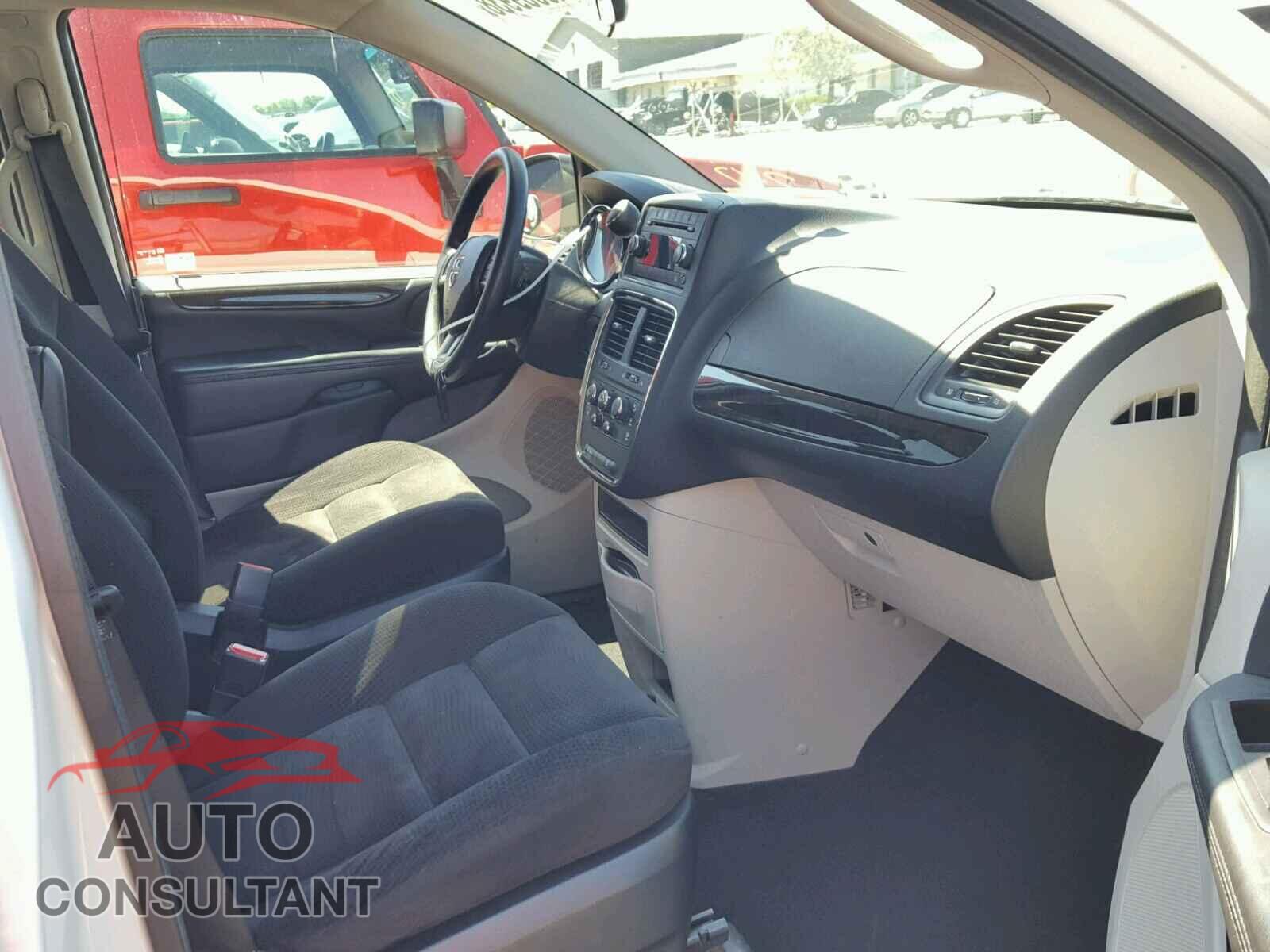 DODGE CARAVAN 2015 - 2C4RDGBGXFR508716