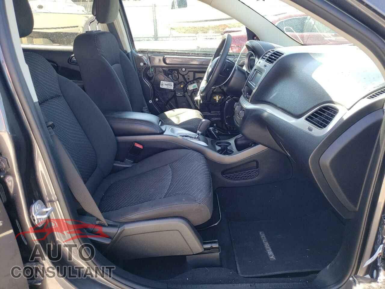 DODGE JOURNEY 2017 - 3C4PDCBG7HT589898