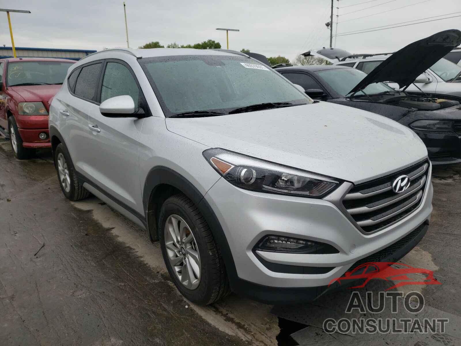 HYUNDAI TUCSON 2018 - KM8J33A48JU690911