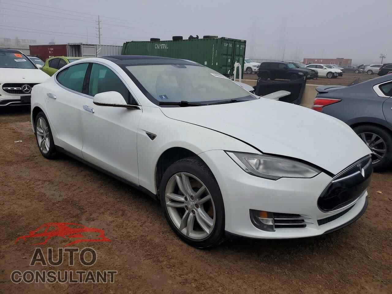 TESLA MODEL S 2013 - 5YJSA1CP6DFP07874