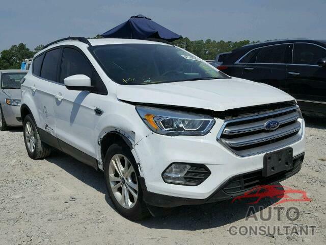 FORD ESCAPE 2017 - 1FMCU0GD1HUA60850