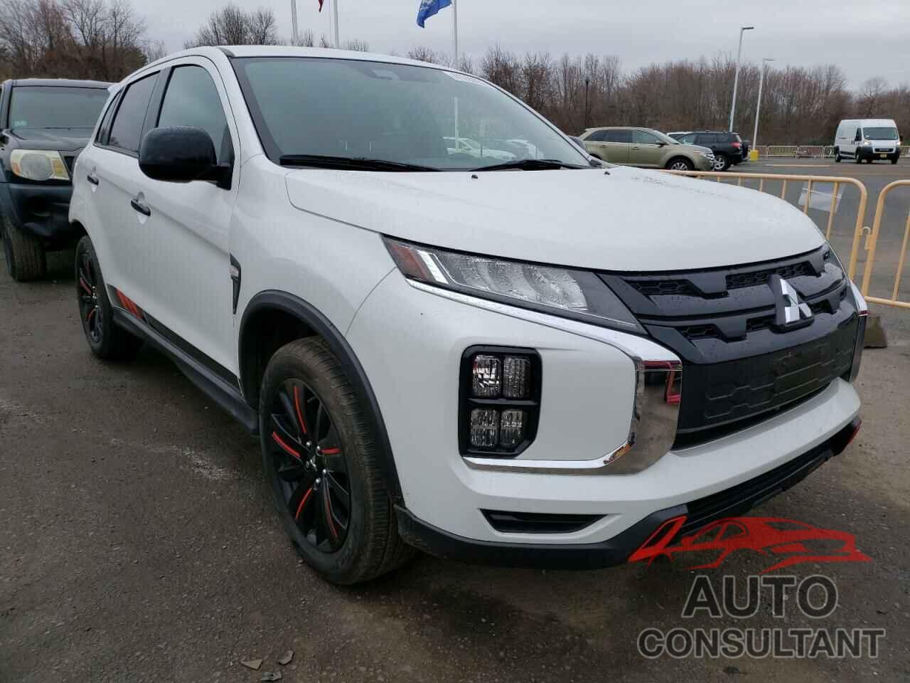 MITSUBISHI OUTLANDER 2021 - JA4ARUAU7MU016322