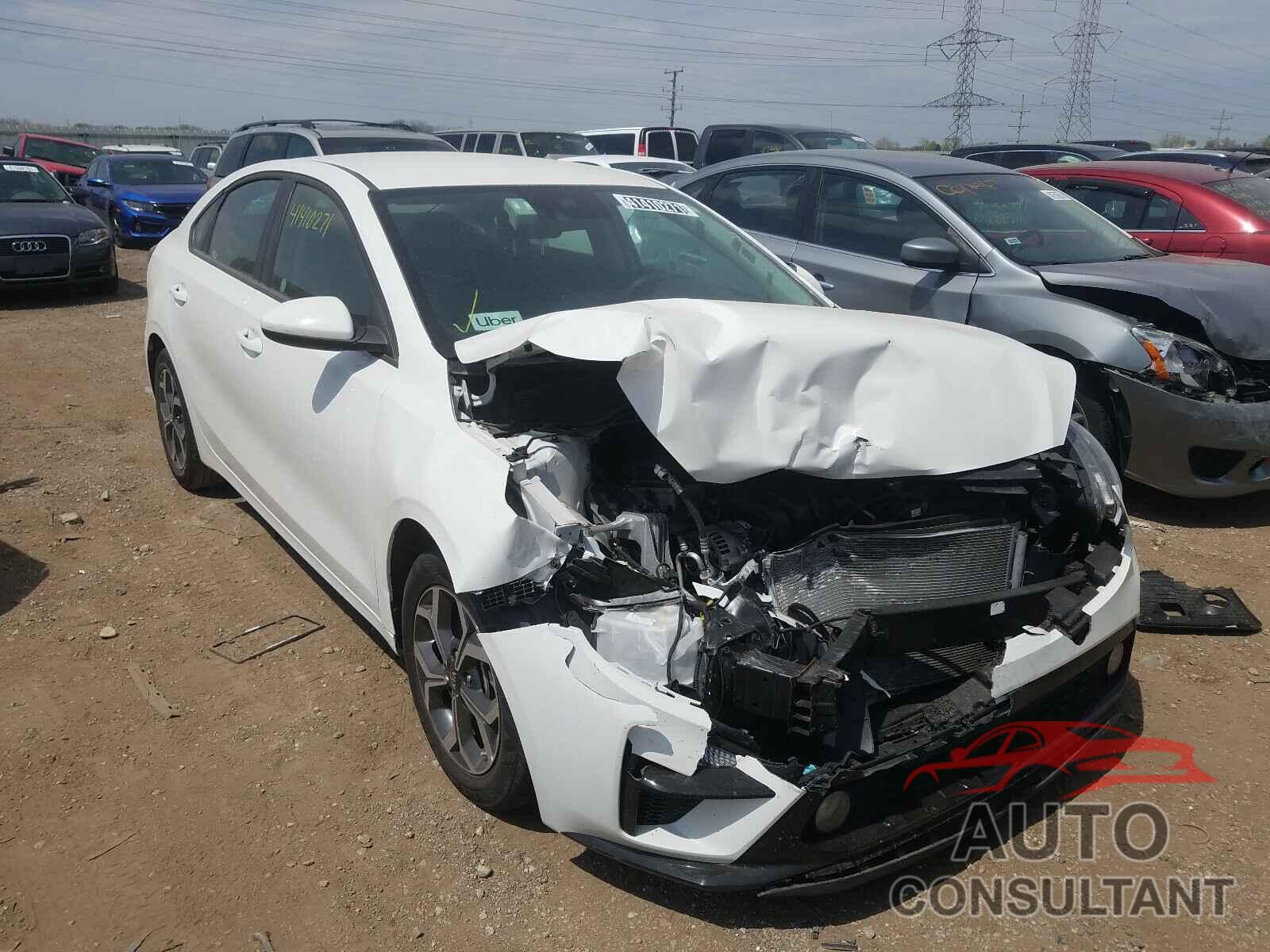 KIA FORTE 2019 - 3KPF24AD1KE111907