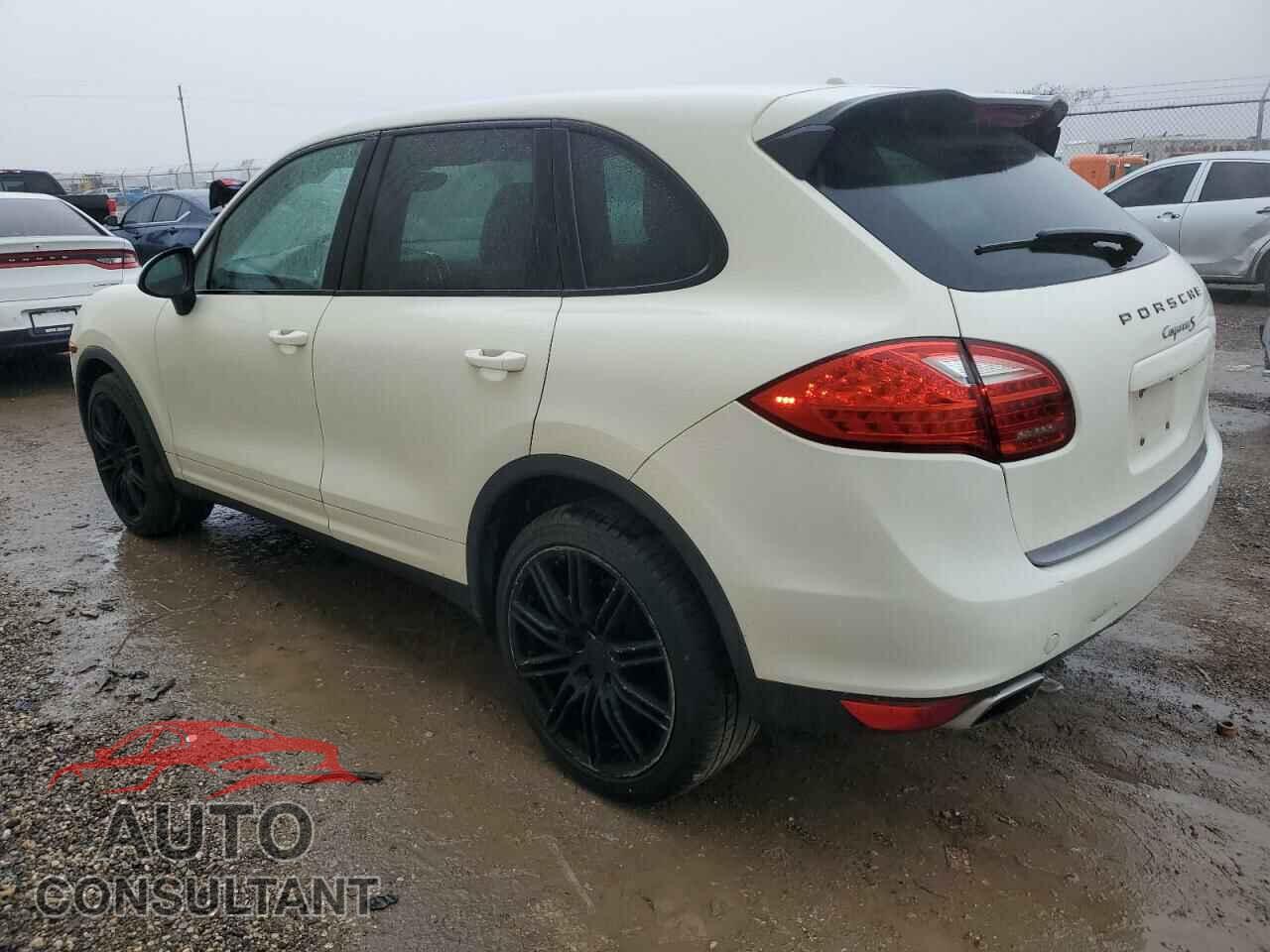 PORSCHE CAYENNE 2011 - WP1AB2A26BLA44577