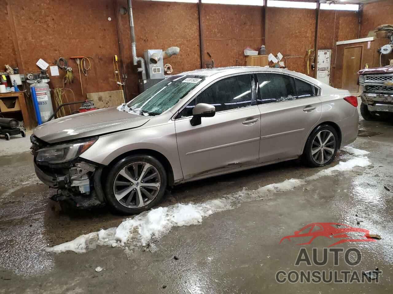 SUBARU LEGACY 2018 - 4S3BNAN69J3038260