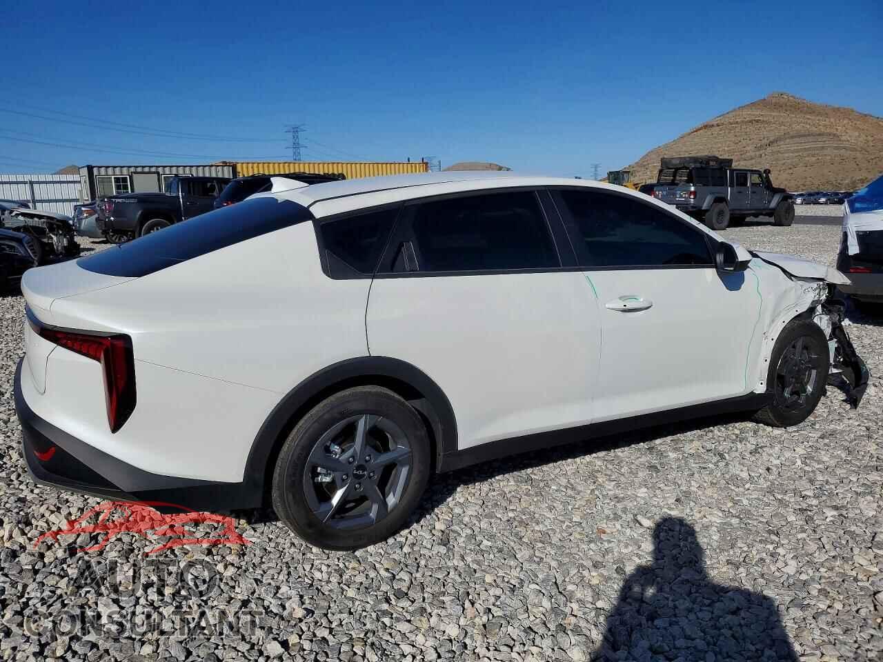 KIA K4 2025 - 3KPFT4DE4SE145566