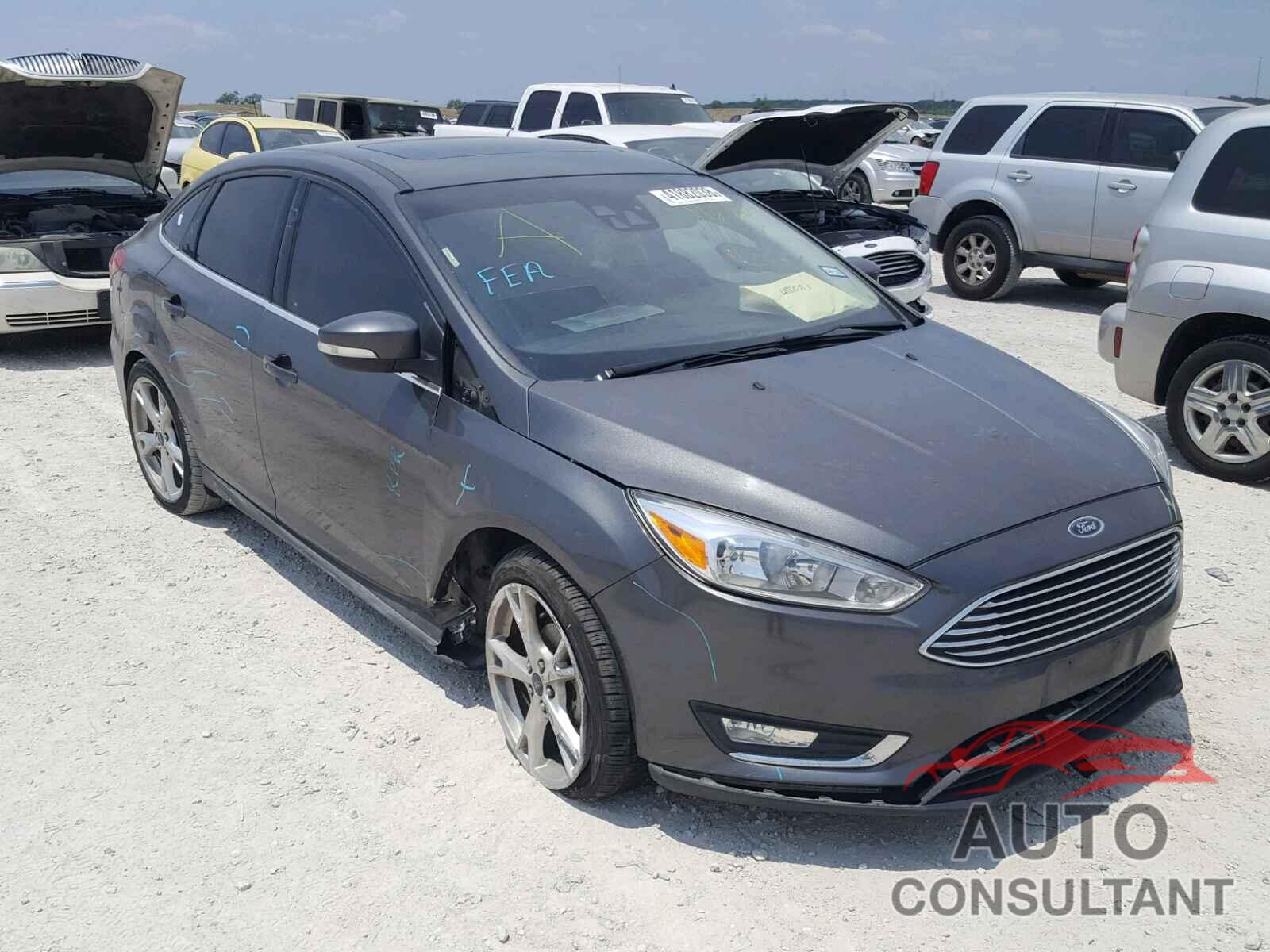 FORD FOCUS 2016 - 1FADP3J26GL212253