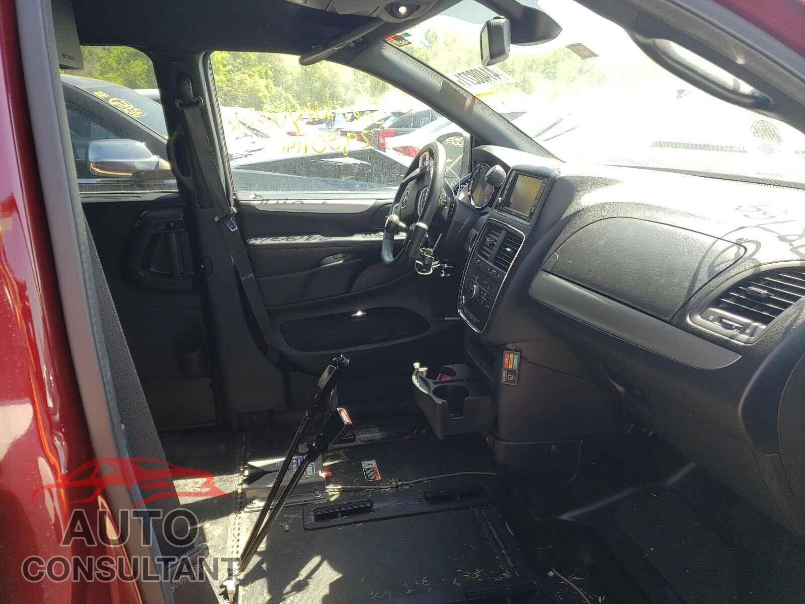 DODGE GRAND CARA 2019 - 2C4RDGEG7KR578759