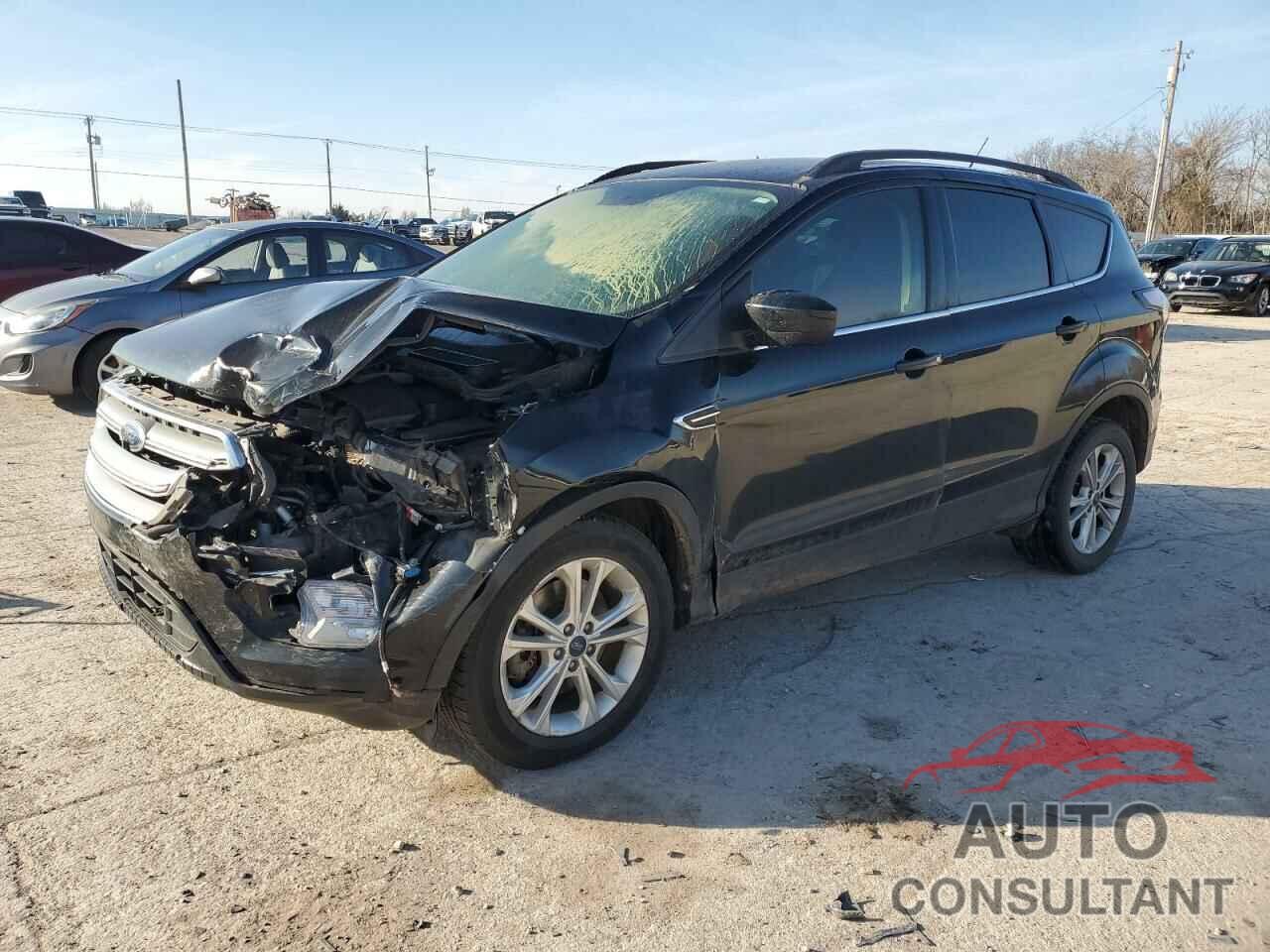 FORD ESCAPE 2017 - 1FMCU0G90HUC10233