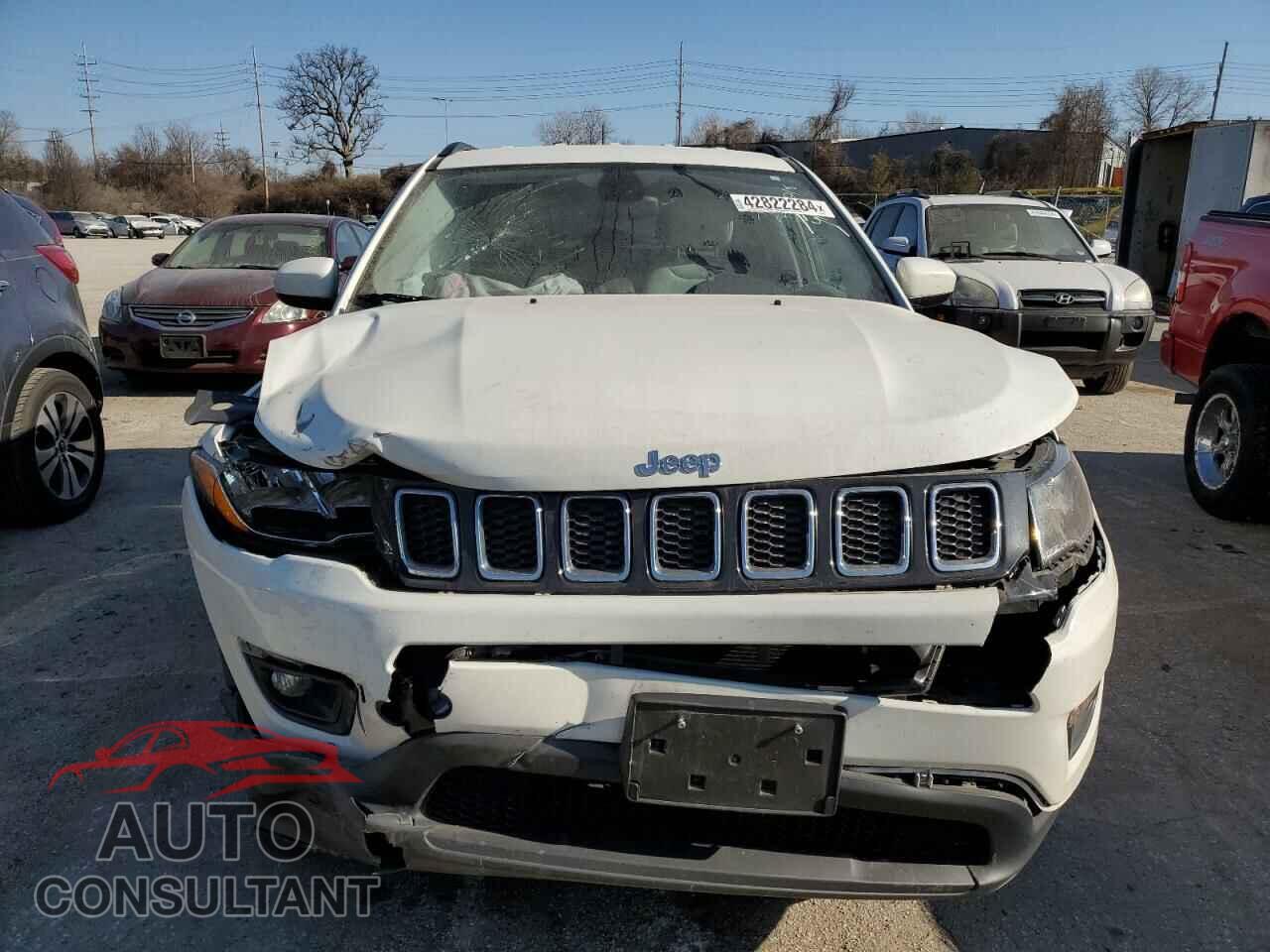 JEEP COMPASS 2018 - 3C4NJDBB5JT401315