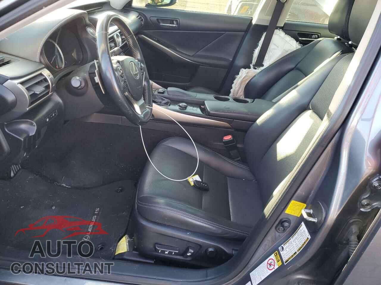 LEXUS IS 2014 - JTHCF1D23E5003593