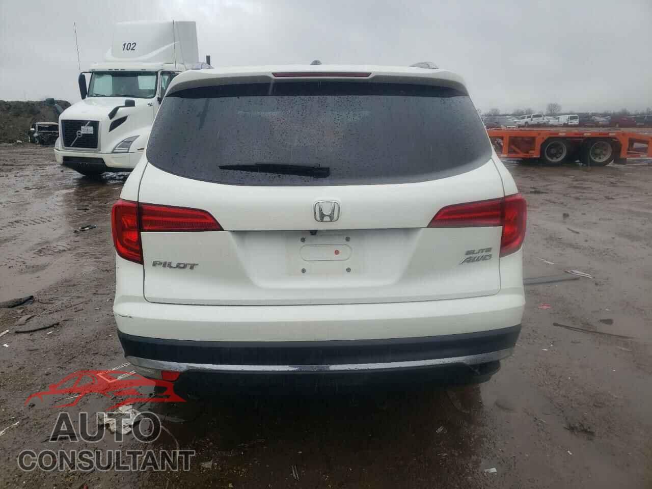 HONDA PILOT 2017 - 5FNYF6H06HB071872