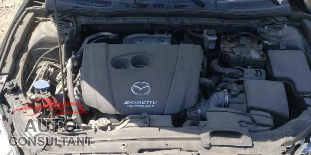 MAZDA 3 2017 - 3MZBN1V72HM128249