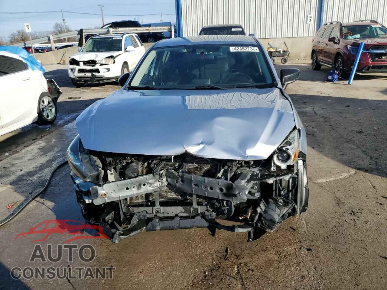 MAZDA 3 2017 - 3MZBN1U7XHM105660