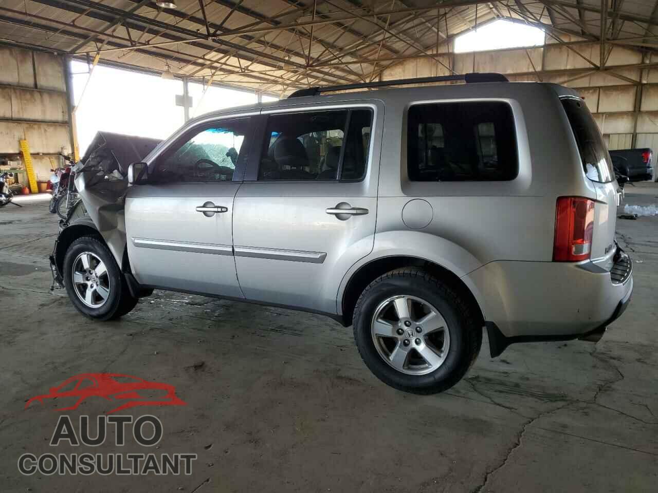 HONDA PILOT 2011 - 5FNYF3H53BB009850