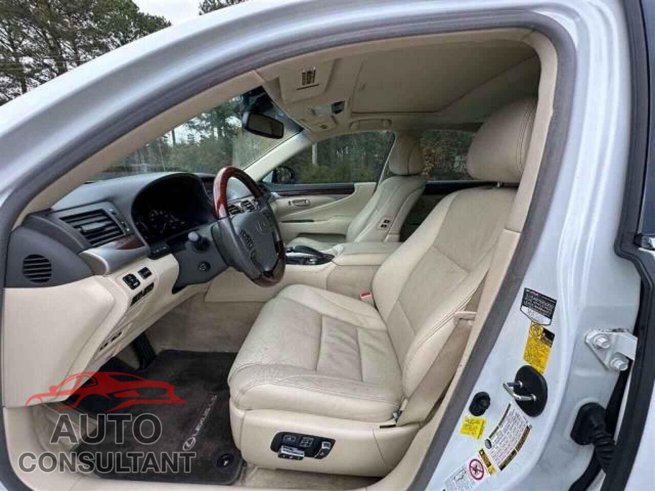 LEXUS LS460 2013 - JTHCL5EF7D5018937