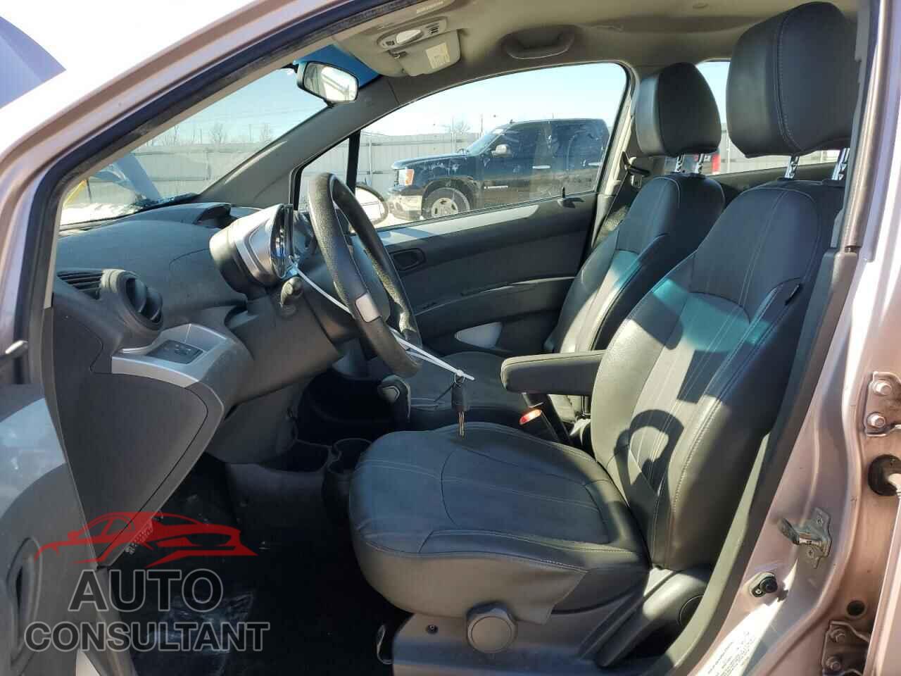 CHEVROLET SPARK 2013 - KL8CB6S95DC522657