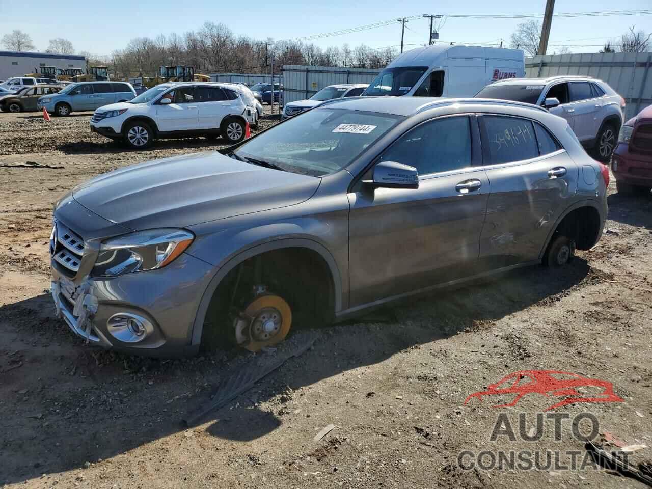 MERCEDES-BENZ GLA-CLASS 2019 - WDCTG4EB9KJ550962