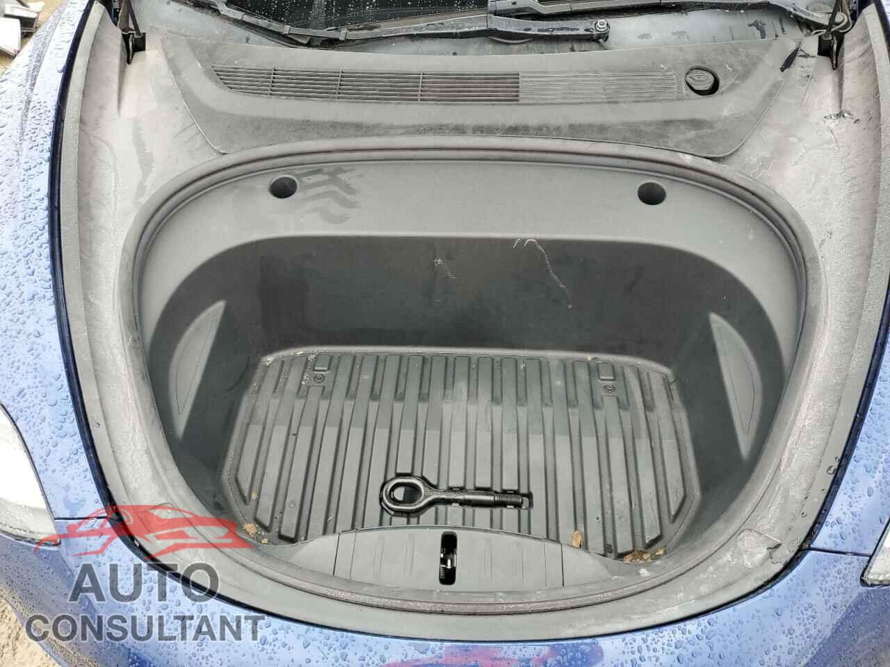 TESLA MODEL 3 2021 - 5YJ3E1EA5MF943241