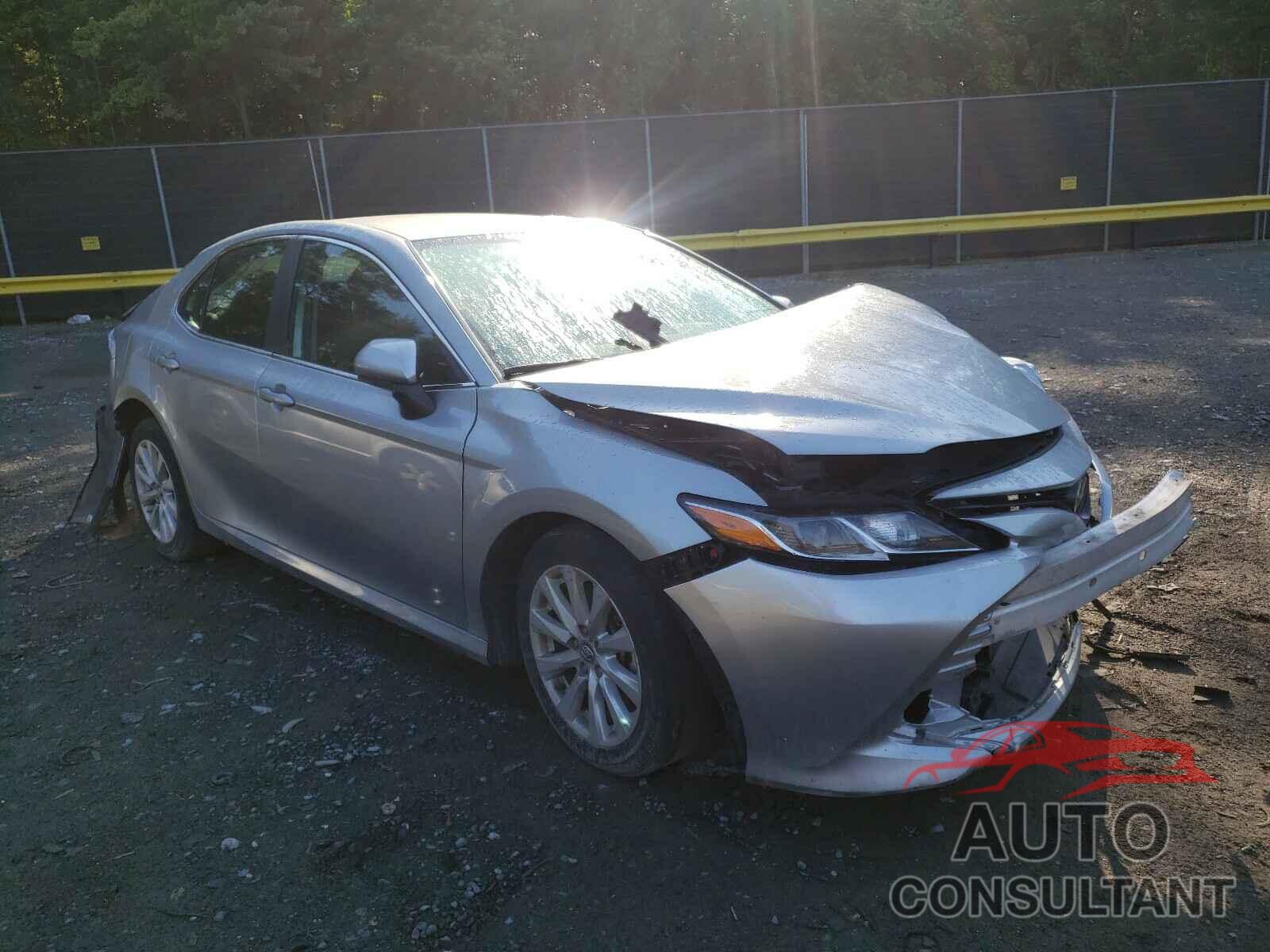 TOYOTA CAMRY 2019 - 4T1B11HK8KU689231