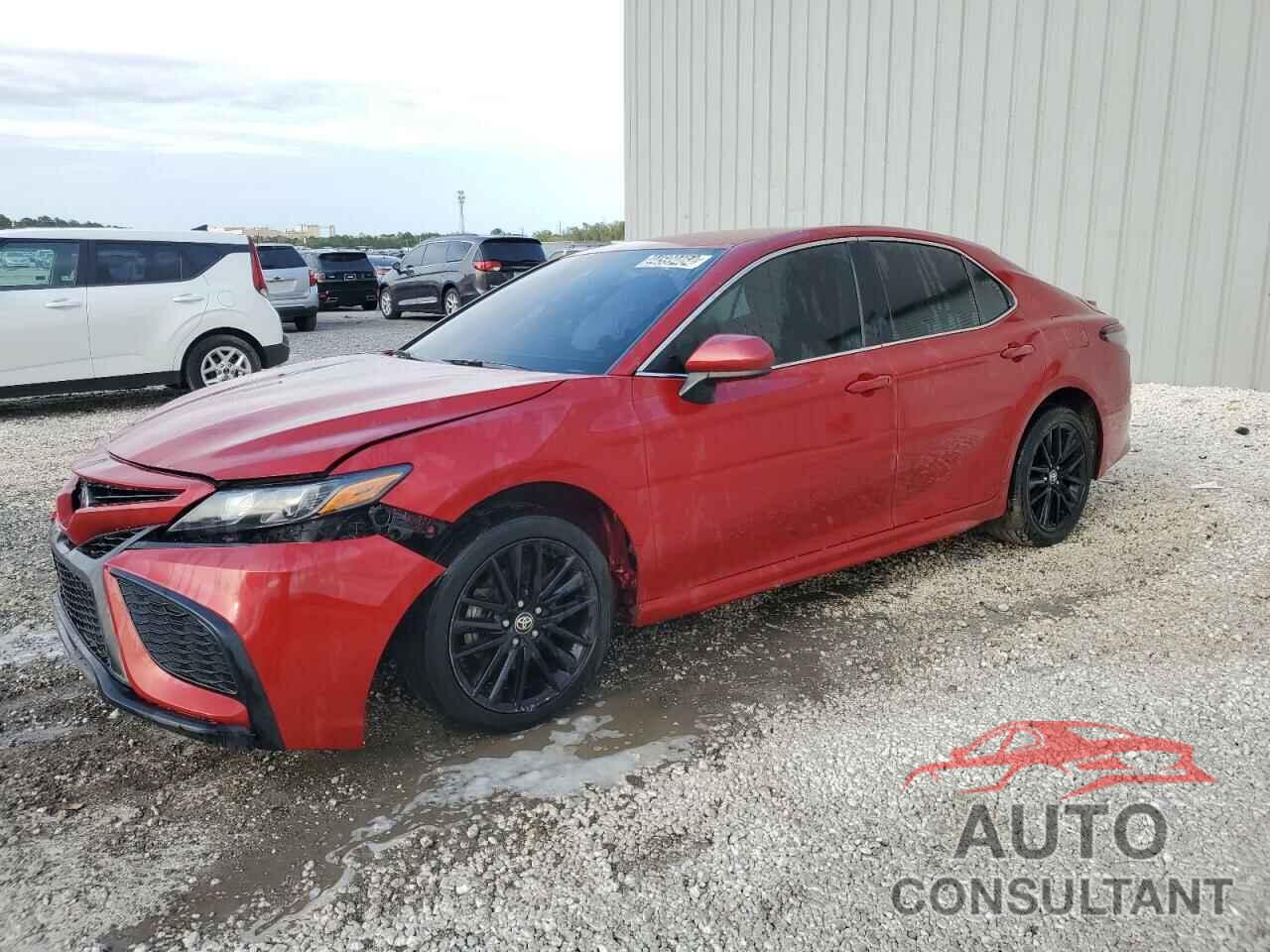 TOYOTA CAMRY 2021 - 4T1G11AK8MU429155