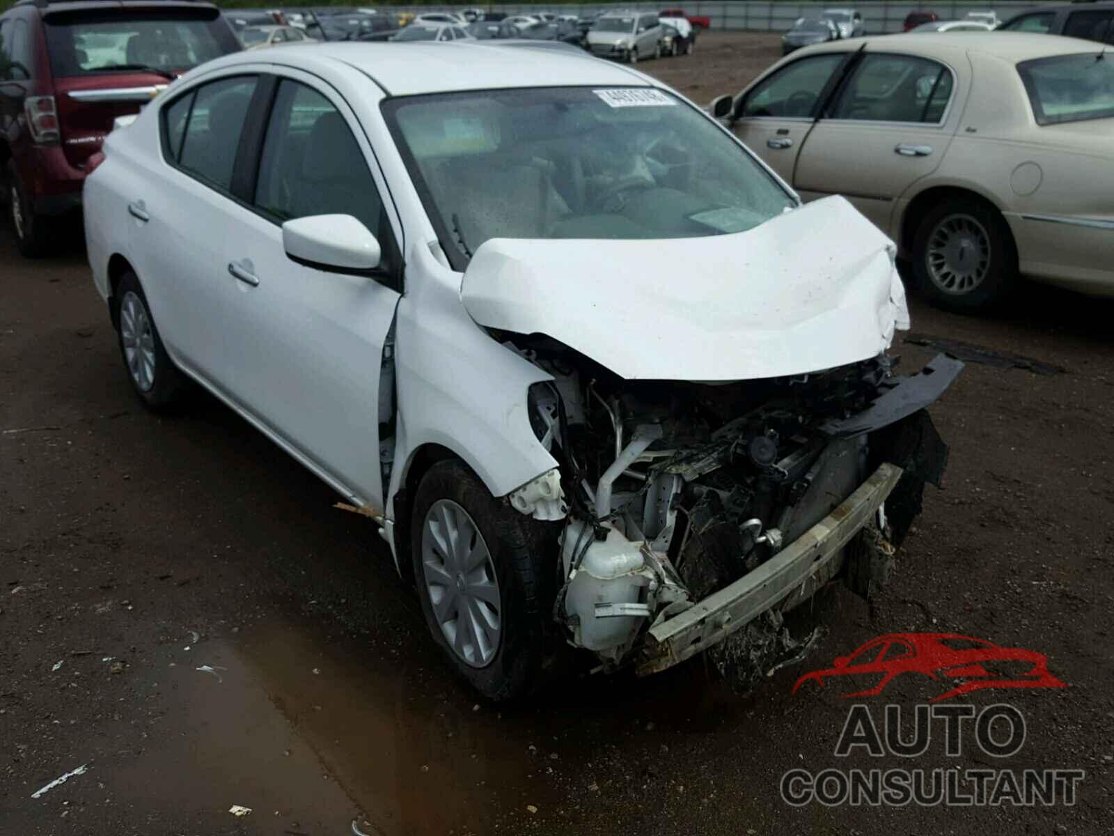NISSAN VERSA 2015 - 3N1CN7AP2FL887845