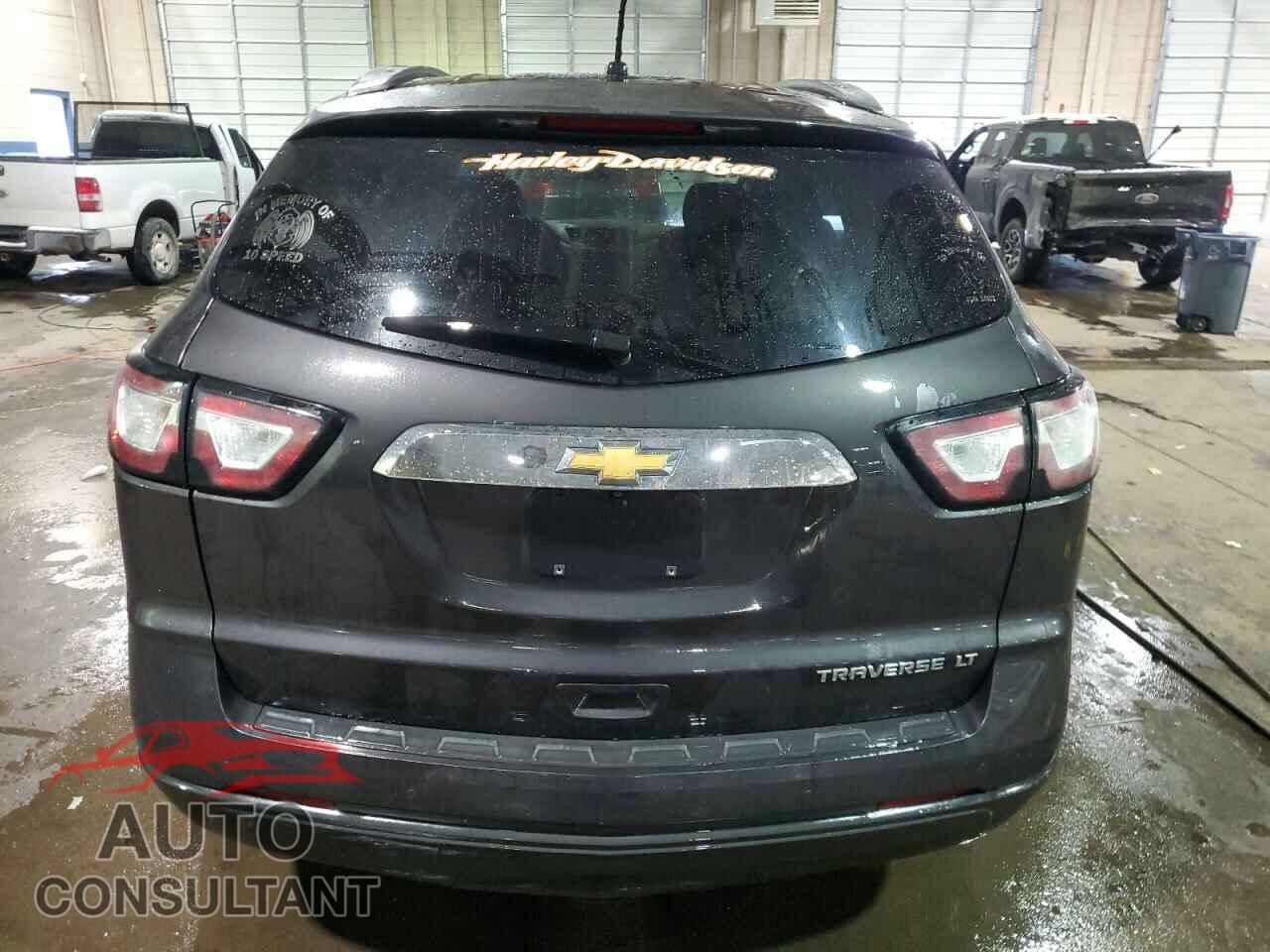 CHEVROLET TRAVERSE 2015 - 1GNKRGKD7FJ317629