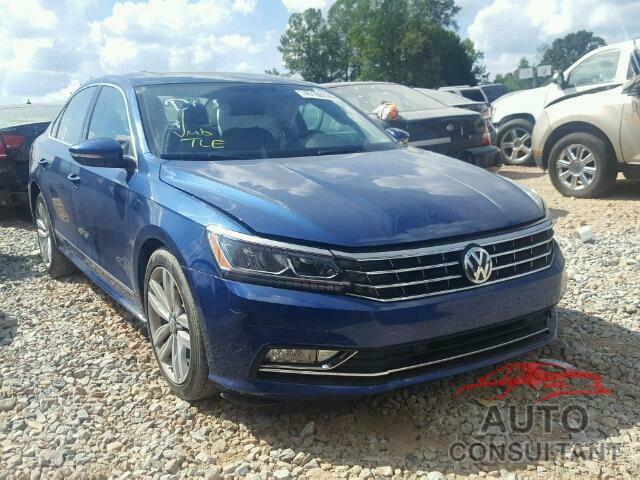 VOLKSWAGEN PASSAT 2017 - 1VWGT7A33HC009600