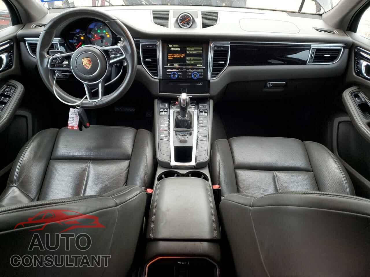 PORSCHE MACAN 2016 - WP1AB2A56GLB42980