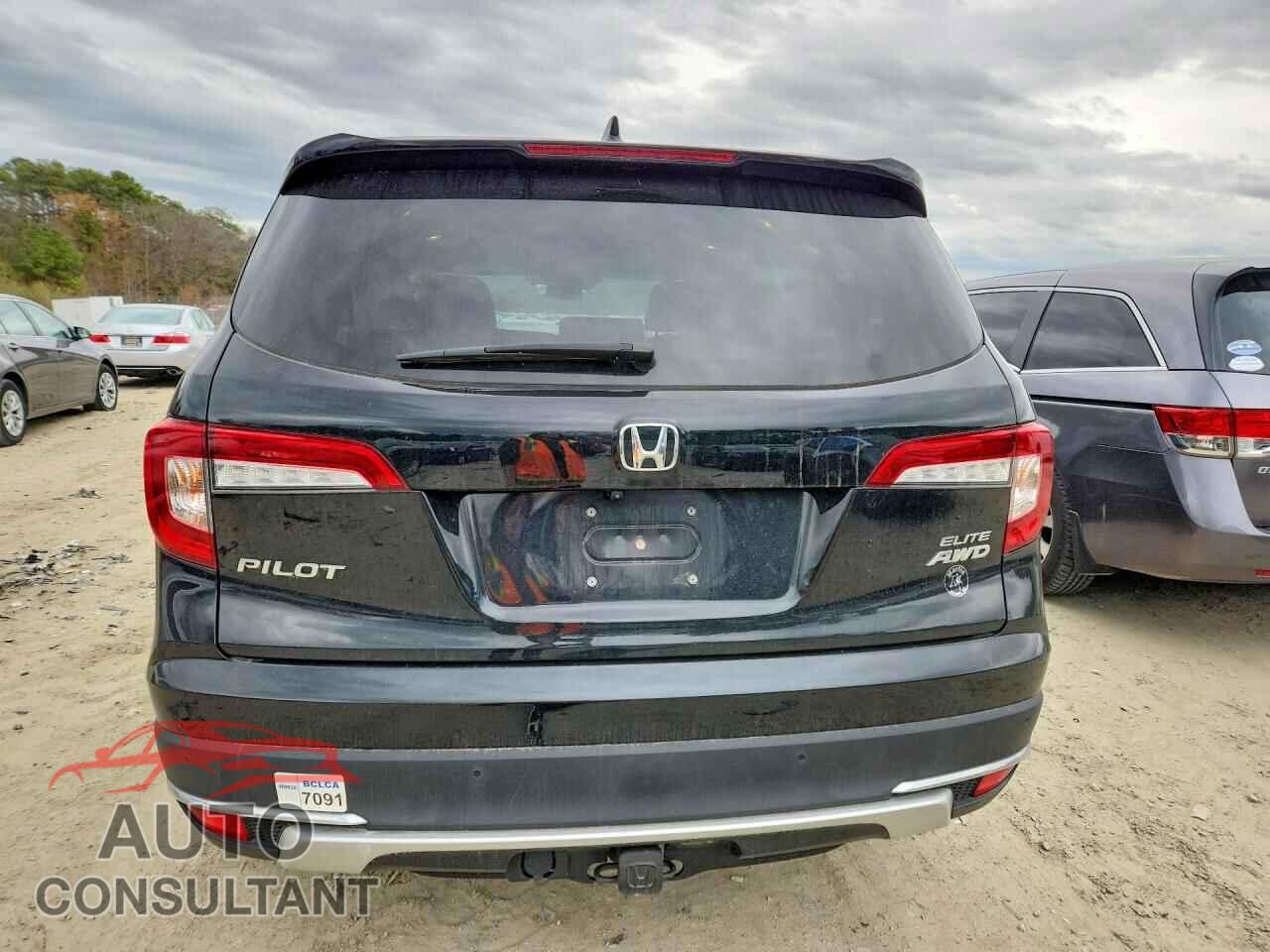 HONDA PILOT 2021 - 5FNYF6H08MB015670
