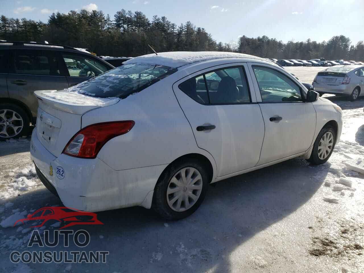 NISSAN VERSA 2017 - 3N1CN7AP3HL823977