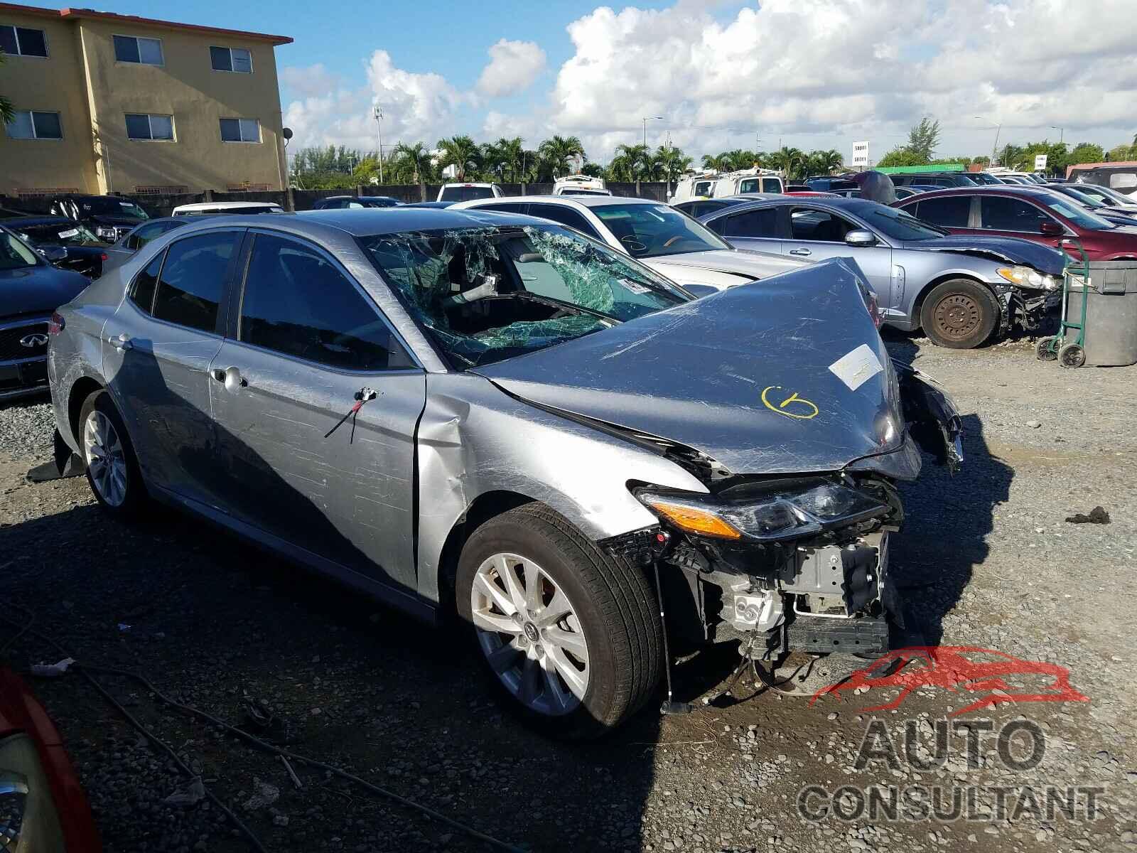 TOYOTA CAMRY 2019 - 4T1B11HK5KU703585