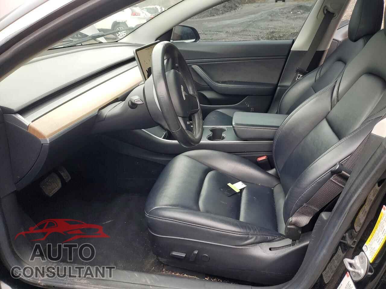 TESLA MODEL 3 2018 - 5YJ3E1EA2JF040864