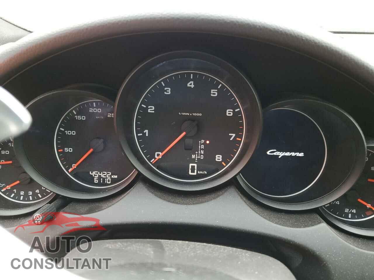 PORSCHE CAYENNE 2018 - WP1AA2A21JKA00249