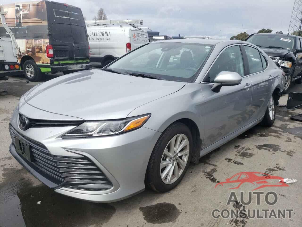 TOYOTA CAMRY 2023 - 4T1C11AKXPU126929