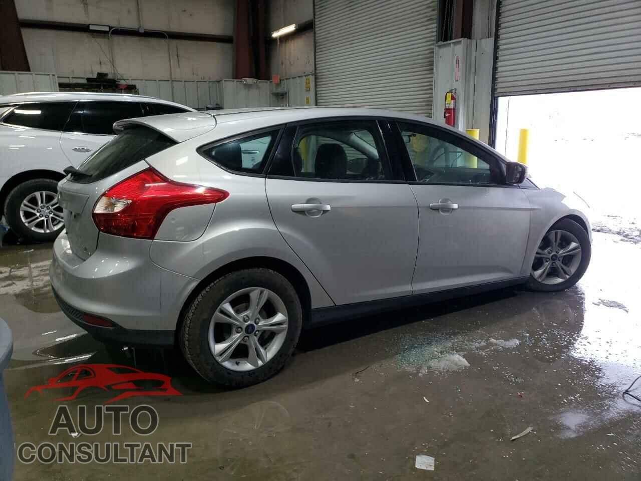 FORD FOCUS 2014 - 1FADP3K28EL406813