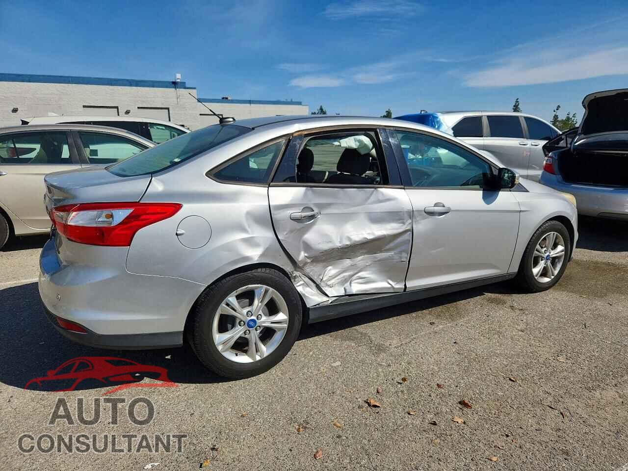 FORD FOCUS 2013 - 1FADP3F22DL277377