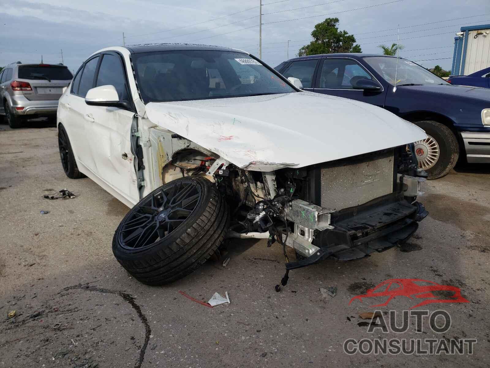 BMW 3 SERIES 2016 - WBA8E1G54GNU10371