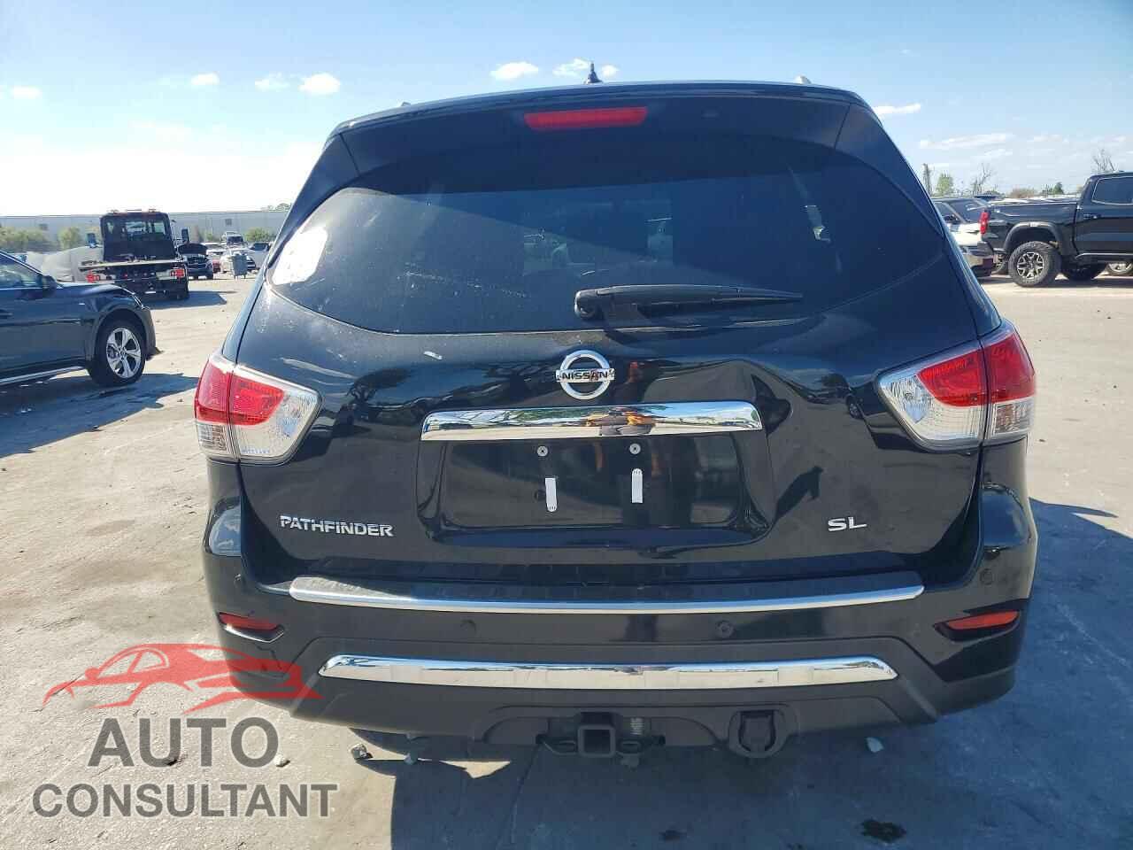 NISSAN PATHFINDER 2015 - 5N1AR2MN3FC710167
