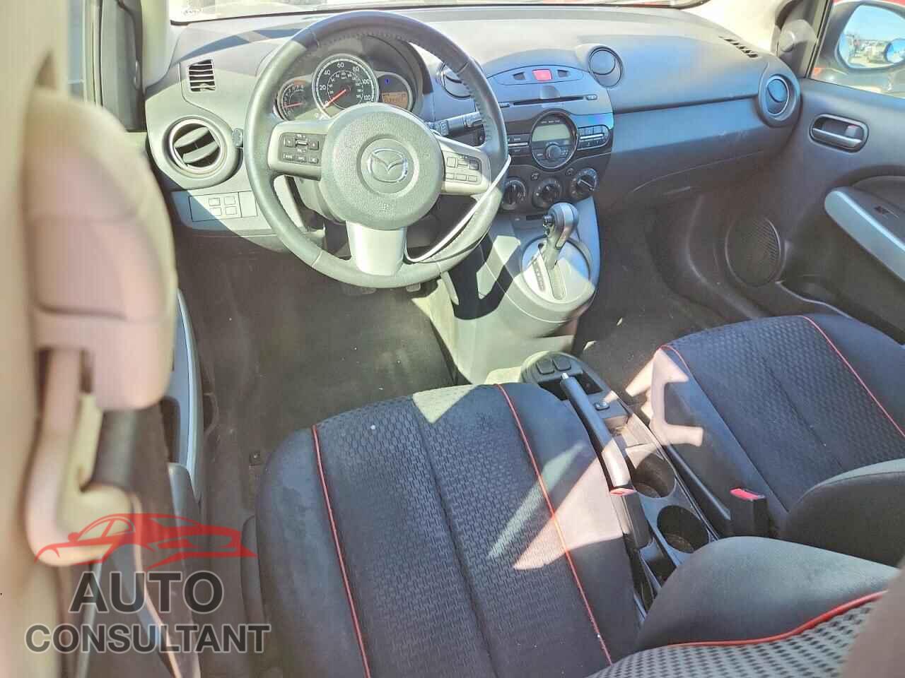 MAZDA 2 2013 - JM1DE1LY9D0159051