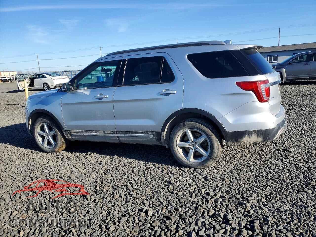 FORD EXPLORER 2017 - 1FM5K8D82HGB53881