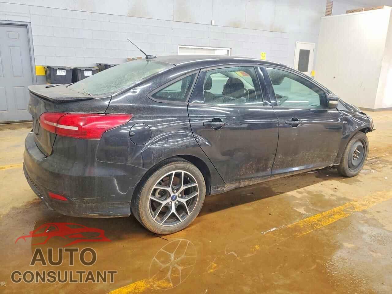 FORD FOCUS 2015 - 1FADP3FE6FL304206