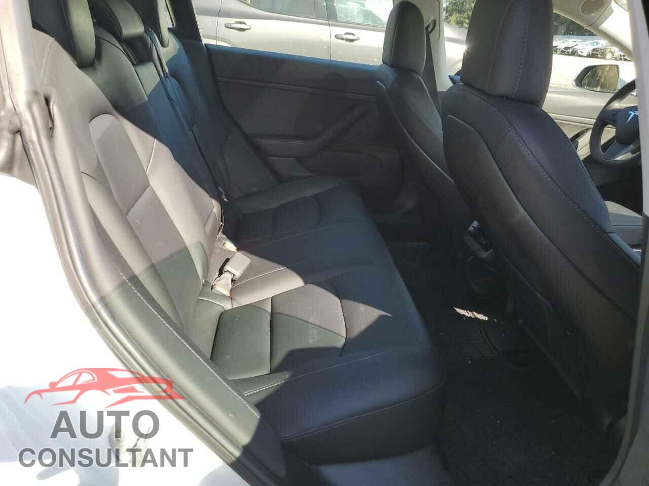 TESLA MODEL 3 2019 - 5YJ3E1EB5KF512811