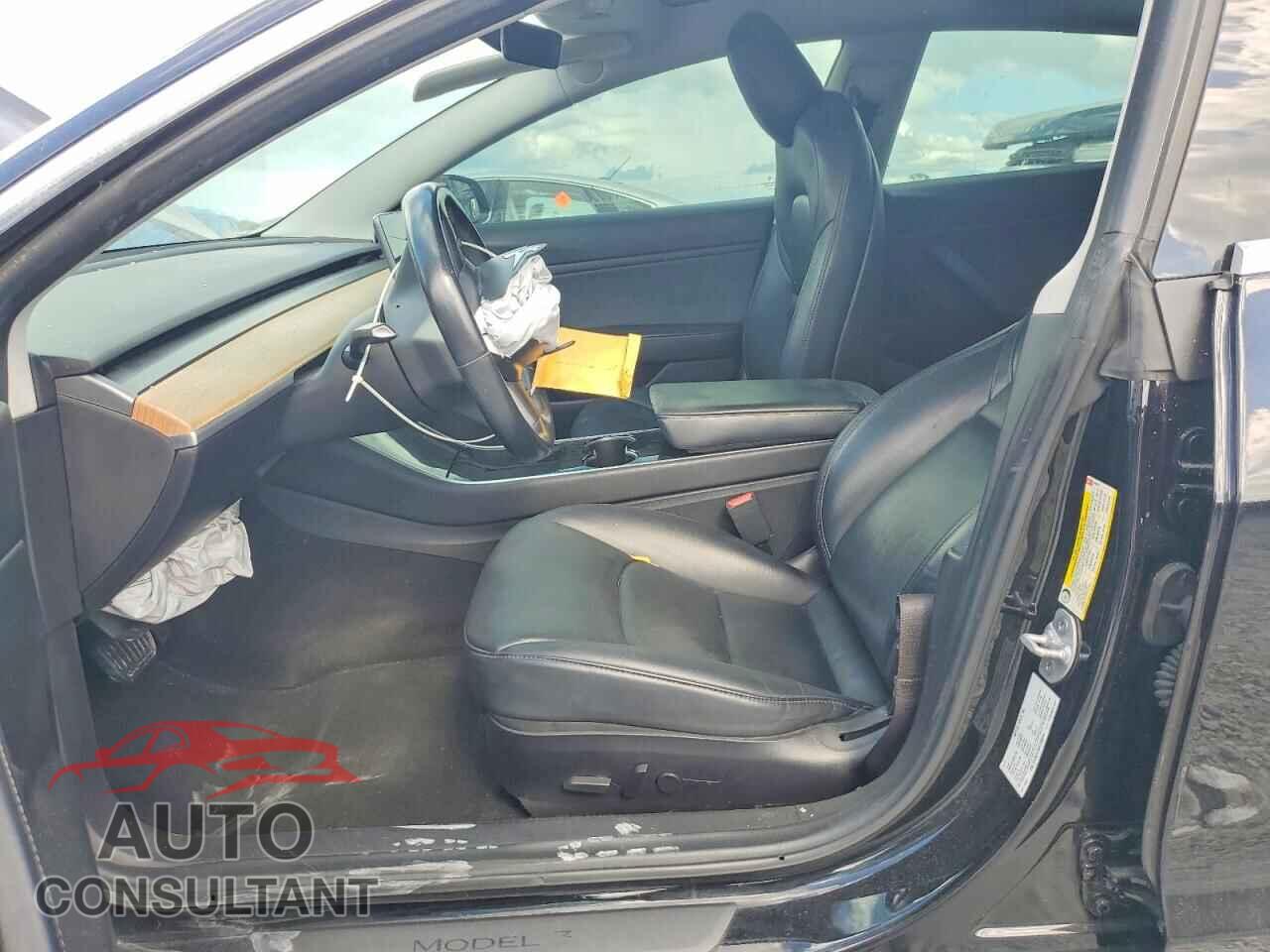 TESLA MODEL 3 2019 - 5YJ3E1EA5KF398834